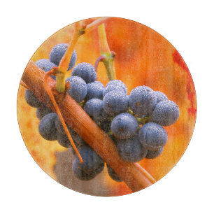 Reif im Weinberg Schneidebrett