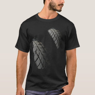 Reifenspur eines schmutzigen Rennwagens Motorrad-S T-Shirt