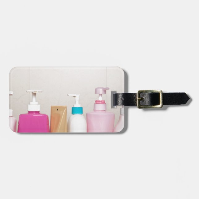 Reihe der Toilettenartikelflaschen Gepäckanhänger (Vorderseite horizontal)