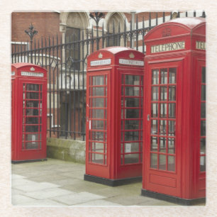 Reihe von Telefonzellen hinter dem Royal Glasuntersetzer