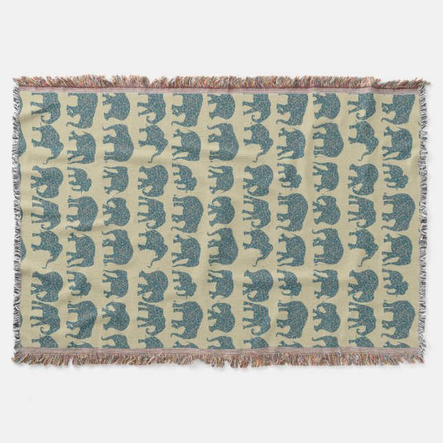 Reihen von Paisley-Elefanten auf der Beige-Throw-B Decke (Vorderseite)
