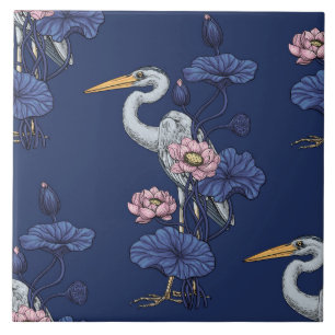 Reiher im rosa Lotosgarten auf delphinblau Fliese