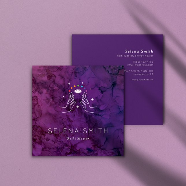 Reiki Business Card Square Design mit Chakras Quadratische Visitenkarte (Reiki Business card mock-up shown both front and back design with foliage overlay
)
