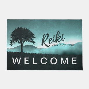 Reiki Master und Yoga Doormat Fußmatte