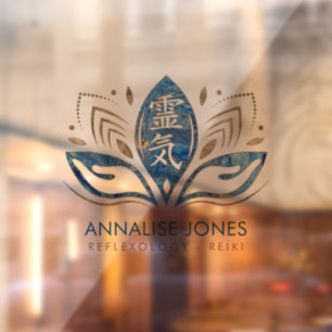 Reiki-Symbol und Hände in Lotus Blue Fensteraufkleber
