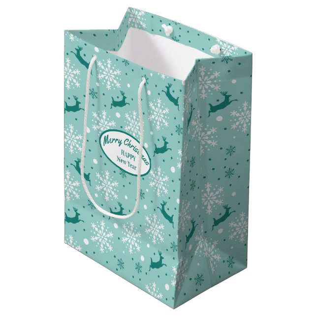 Reindeer Snowflake Aquamarin Blue Christmas Medium Mittlere Geschenktüte (Vorderseite Schrägansicht)