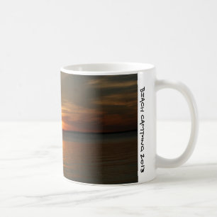 Reiner Sonnenuntergang auf dem Strand Kaffeetasse