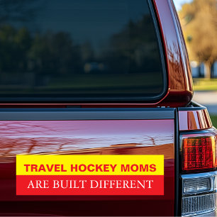 Reise-Hockey-Mütter sind anders gebaut Autoaufkleber