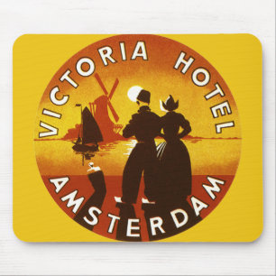 Reise im Stil vergangener Zeiten, Victoria Hotel,  Mousepad