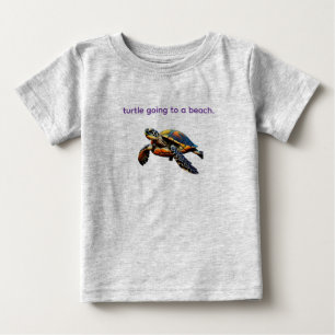 Reise zum Strand: Der Weg der Schildkröte Baby T-shirt