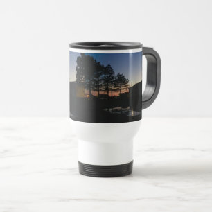 Reisemuschel mit schönem Sonnenuntergang Foto mit  Reisebecher
