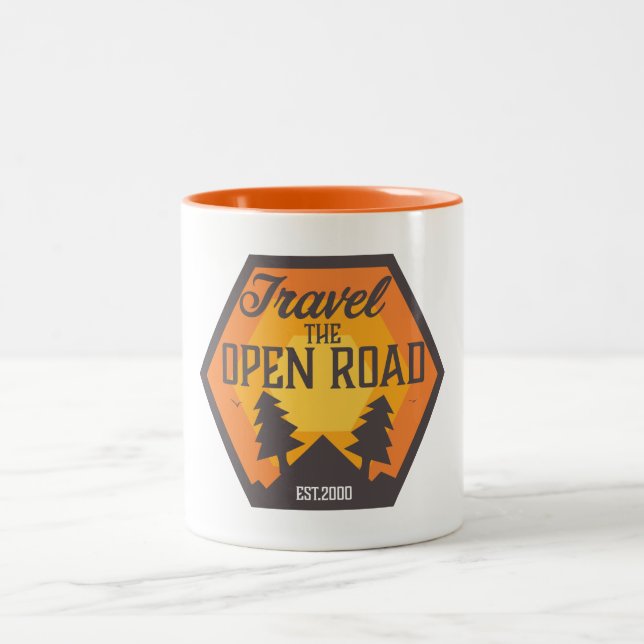 Reisen auf der Straße Zweifarbige Tasse (Mittel)