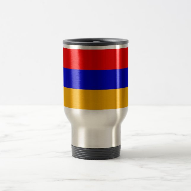 Reisen mit der Flagge Armeniens Reisebecher (Mittel)