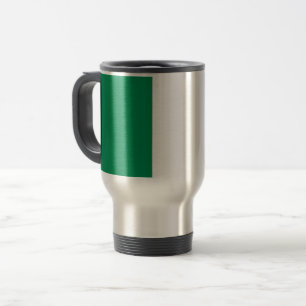 Reisen mit der Flagge Nigerias Reisebecher