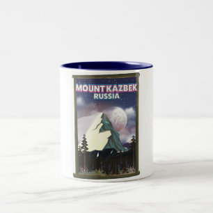 Reiseplakat für den Mount Kazbek in Russland. Zweifarbige Tasse