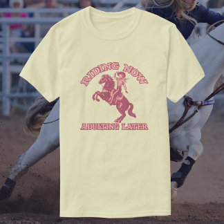 Reiten jetzt, erwachsen werden später | Lustiges V T-Shirt
