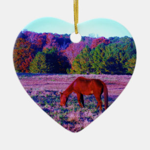 Reitpferd im Lila Gras Keramik Ornament