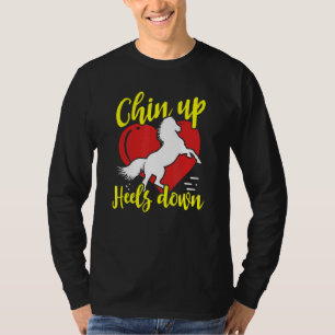 Reitsport mit erhobenem Kinn und gesenkten Absätze T-Shirt