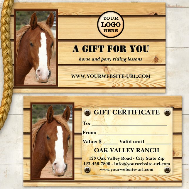 Reitunterricht Foto Geschenkgutschein Rabattkarte (Rustic wood custom photo equine gift certificate template for horse or pony riding lessons)