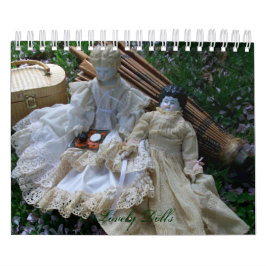 Reizender Puppen-Kalender Kalender