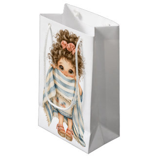 REIZENDES KLEINES MÄDCHEN MIT EINEM SOMMERTHEma Kleine Geschenktüte