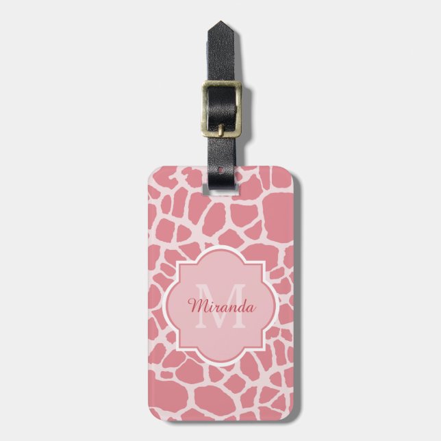 Reizendes rosa Giraffen-Muster mit Monogramm und Gepäckanhänger (Vorderseite vertikal)