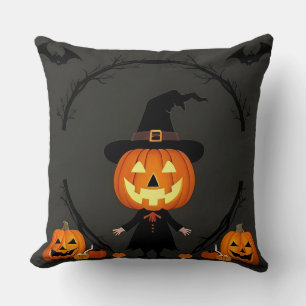 Reizvolle Halloween-Szene mit Kürbis Kissen