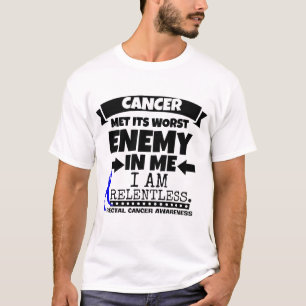 Rektaler Krebs traf seinen schlechtesten Feind in T-Shirt