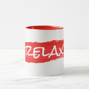 RELAX-Text auf der roten Farbe der Tasse