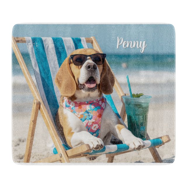 Relaxing Beagle Personalized Schneidebrett (Vorderseite)