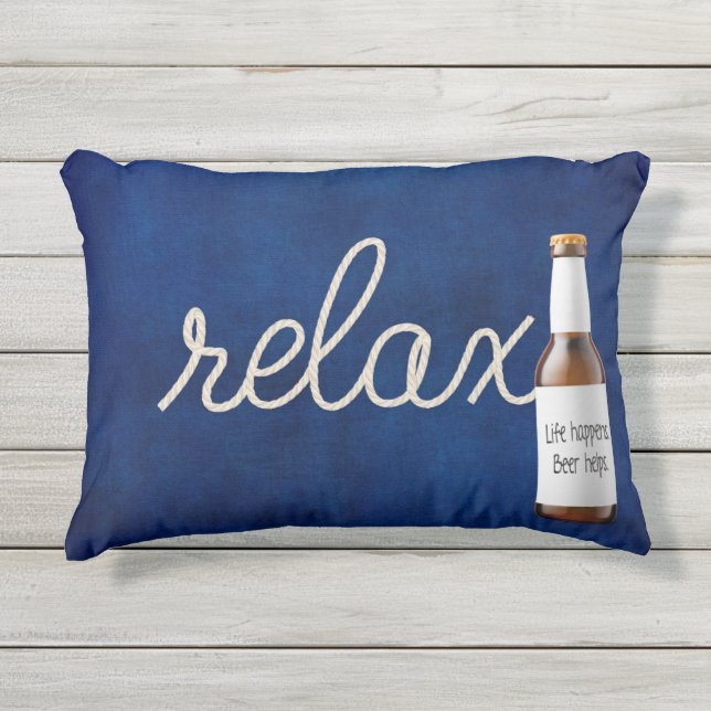 Relaxseil auf blau mit Bierflasche Kissen Für Draußen (Vorderseite)
