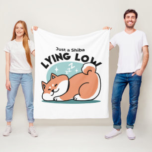 Relaxte Shiba Inu Art: Nur eine Shiba, die niedrig Fleecedecke