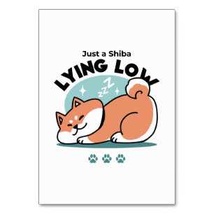 Relaxte Shiba Inu Art: Nur eine Shiba, die niedrig Tischnummer