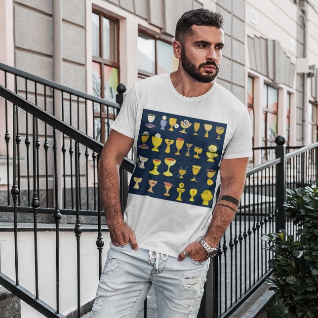 Religiöse Chalices T-Shirt (Von Creator hochgeladen)