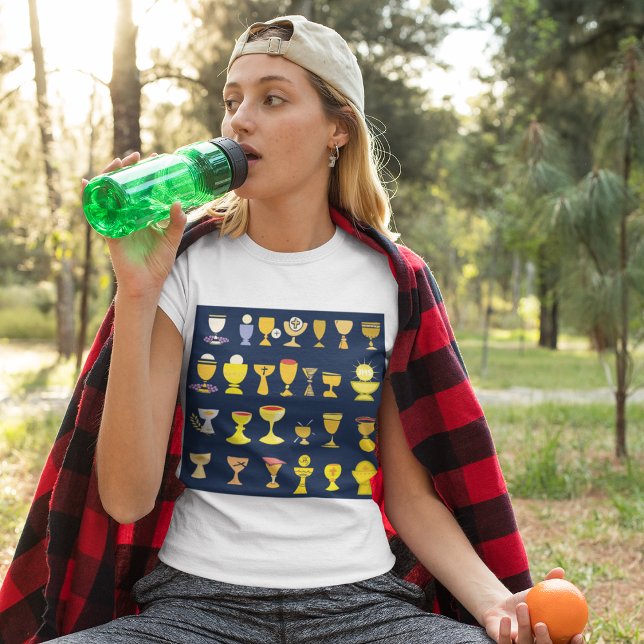 Religiöse Chalices T-Shirt (Von Creator hochgeladen)