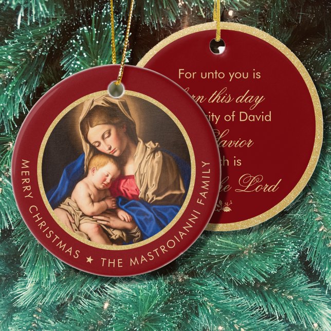 Religiöse Madonna & Kind Weihnachtsgeschenk Keramik Ornament (Red and gold religious Christmas ornament with Madonna and Child and Bible verse)