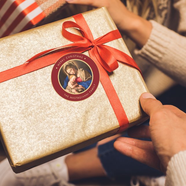 Religiöse Rote und Gold Madonna & Kind Weihnachten Runder Aufkleber (Red and gold religious Christmas gift sticker with Madonna and Child for Catholics and Christians)