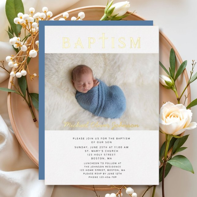 Religiöses Cross Boy Baptism Foto Gold Folieneinladung (Religious Cross Boy Baptism Photo Gold Foil Invitation)