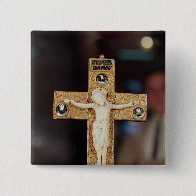 Reliquarykruzifix, Elfenbein Christus auf Button (Vorderseite)