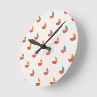 Reloj de pared con patrón de barquitos pequeños runde wanduhr