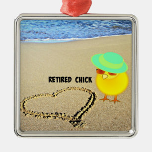 Remüde Chick..im Sand gezeichnet Herz Ornament Aus Metall