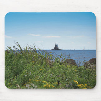 Rennen-Felsen-Licht - Fischer-Insel, NY Mousepad