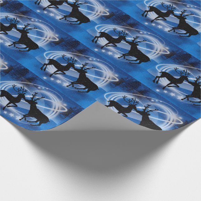 Rentier Couple Kissing im Winterschwirl der Liebe Geschenkpapier (Ecke)