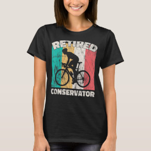 Rentner im Kongressabgeordneten T-Shirt