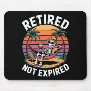 Rentner Nicht Abgelaufenes Skelett Am Strand Somme Mousepad