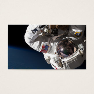 Réparation de la station spatiale