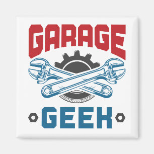 Reparatur des Auto von Garage Geek Magnet