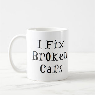 Reparatur kaputter Autos Kaffeetasse