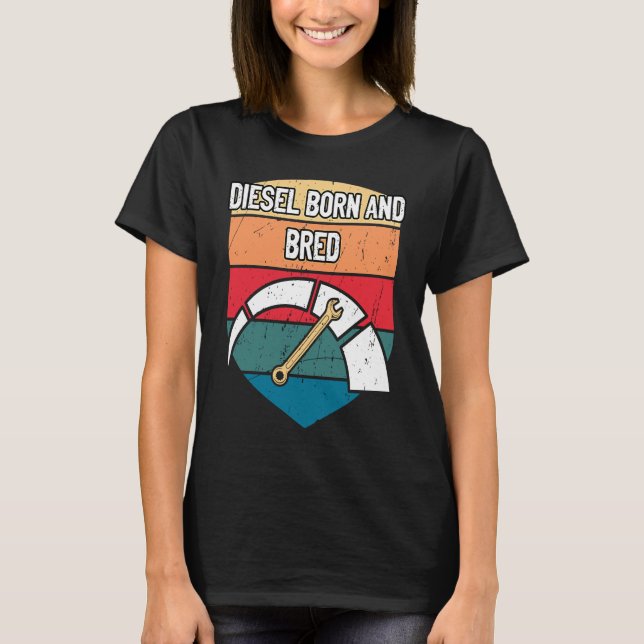 Reparatur von Auto mit Geborenem und gezüchtetem D T-Shirt (Vorderseite)