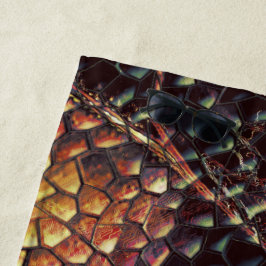 Replizierende Haut mit gelblichen und dunklen Flec Strandtuch